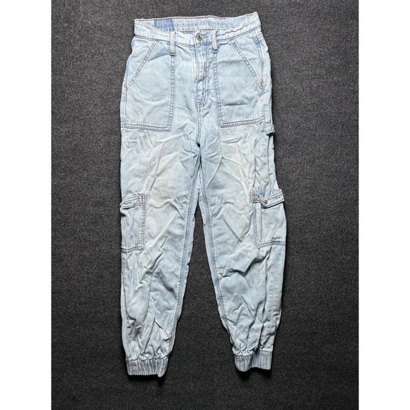 American Eagle Outfitters Pants - American Eagle Womens Light Wash Denim Cargo Baggy Jogger Jeans Size 00 Short